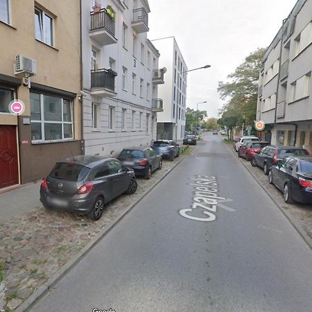 Hostel Krokodyl-Stara Praga Warszawa Exteriör bild
