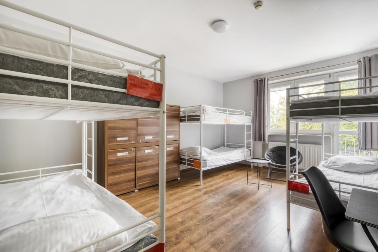 Hostel Krokodyl-Stara Praga Warszawa Exteriör bild