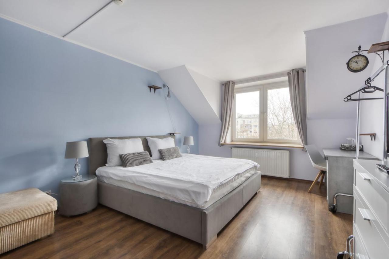 Hostel Krokodyl-Stara Praga Warszawa Exteriör bild