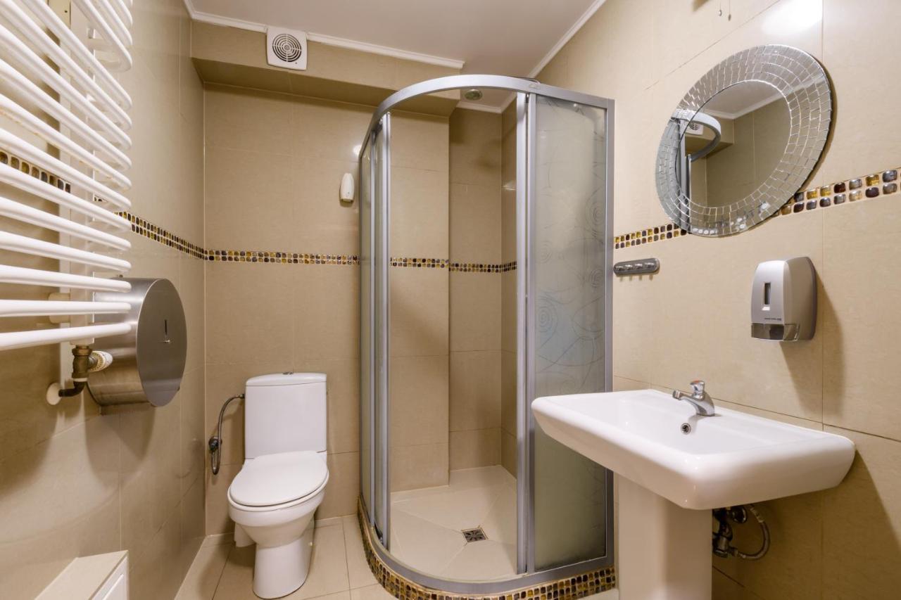 Hostel Krokodyl-Stara Praga Warszawa Exteriör bild