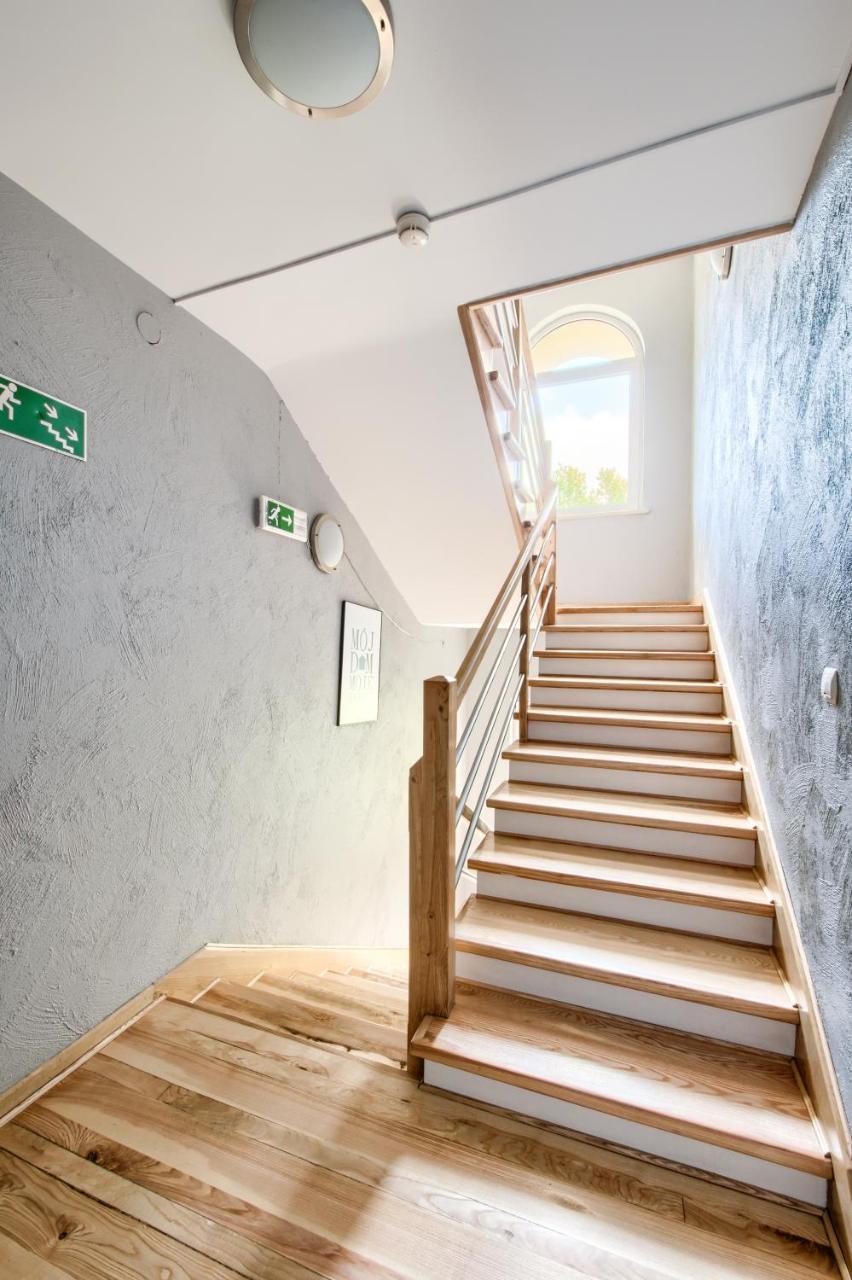Hostel Krokodyl-Stara Praga Warszawa Exteriör bild
