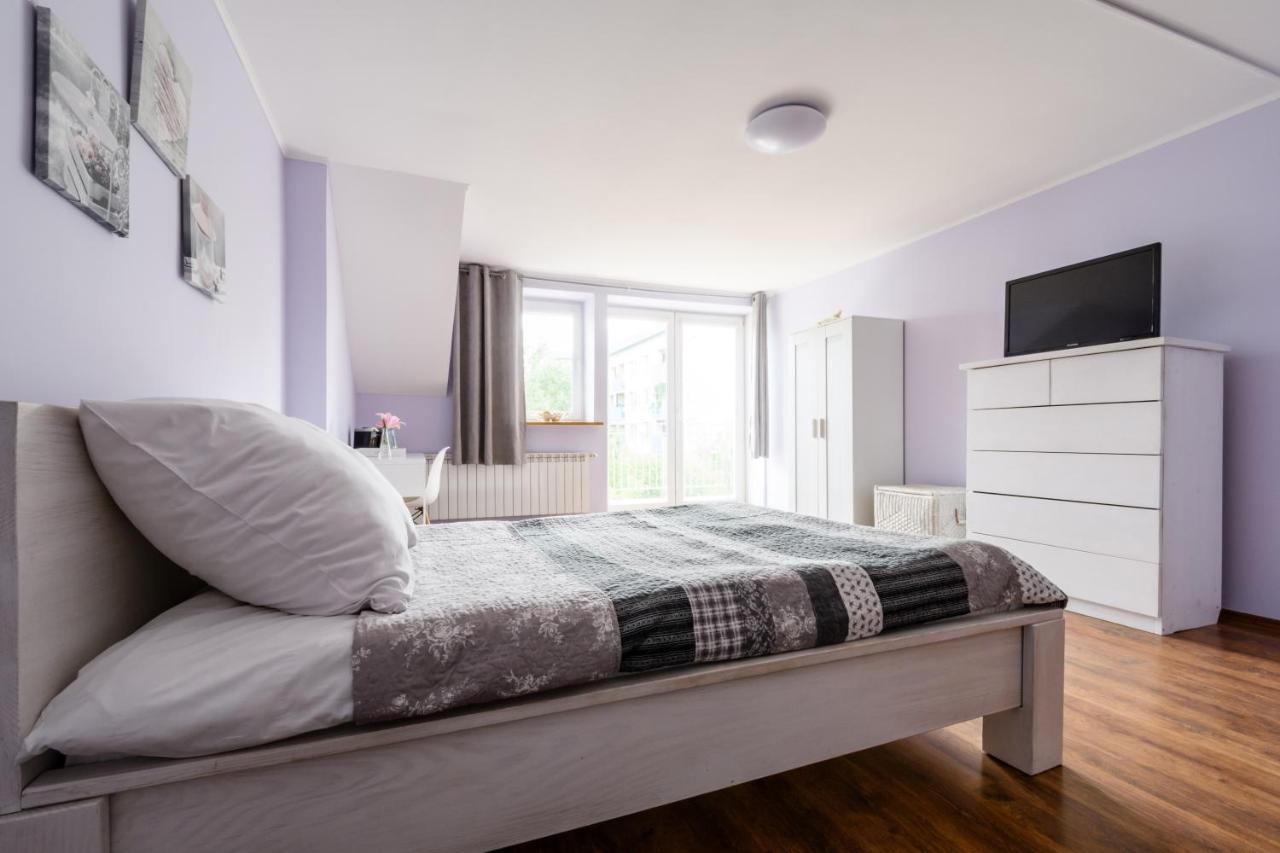 Hostel Krokodyl-Stara Praga Warszawa Exteriör bild
