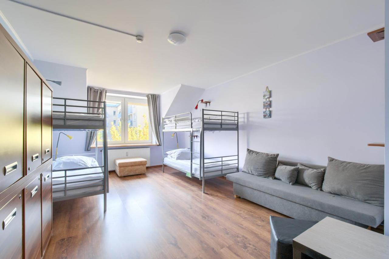 Hostel Krokodyl-Stara Praga Warszawa Exteriör bild