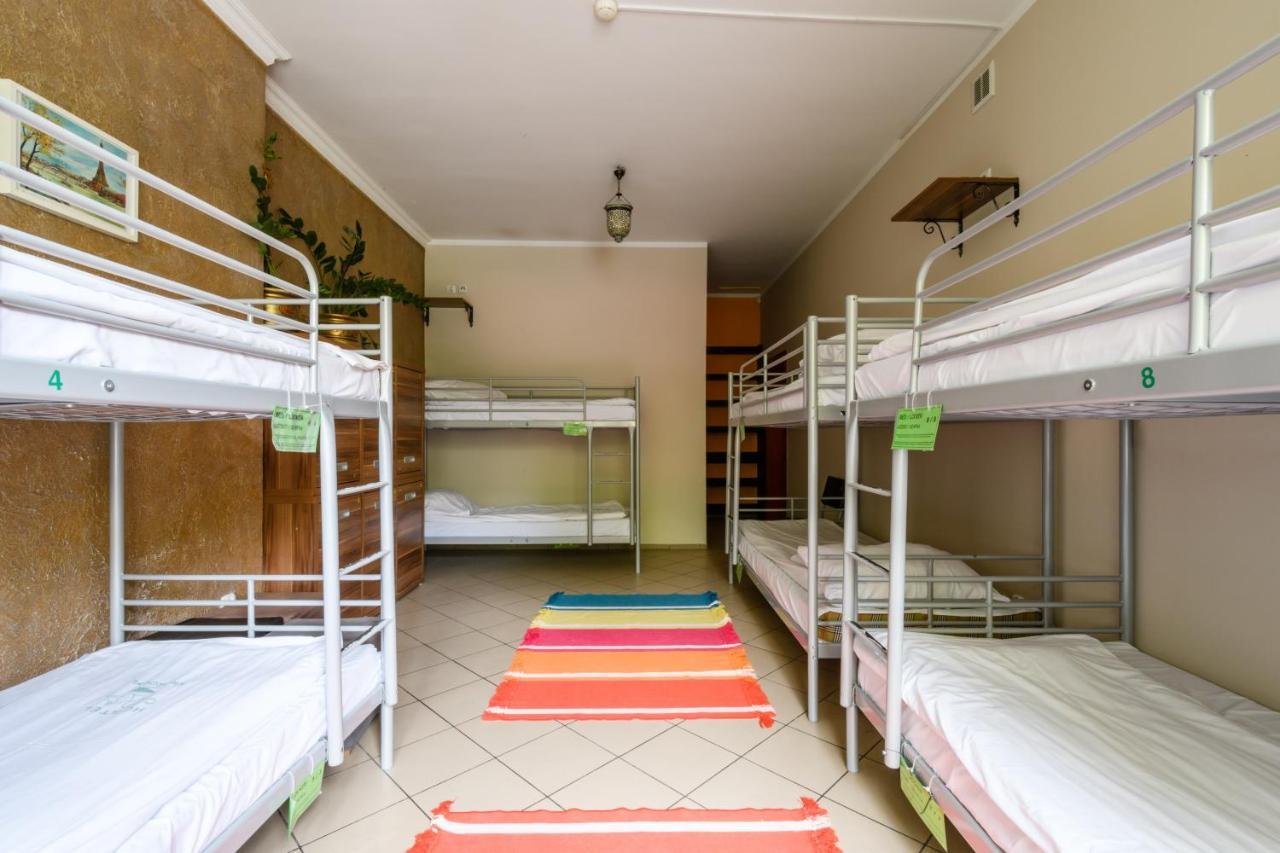 Hostel Krokodyl-Stara Praga Warszawa Exteriör bild